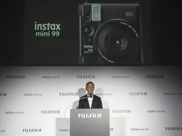富士INSTAX mini 99 “做了什么”？